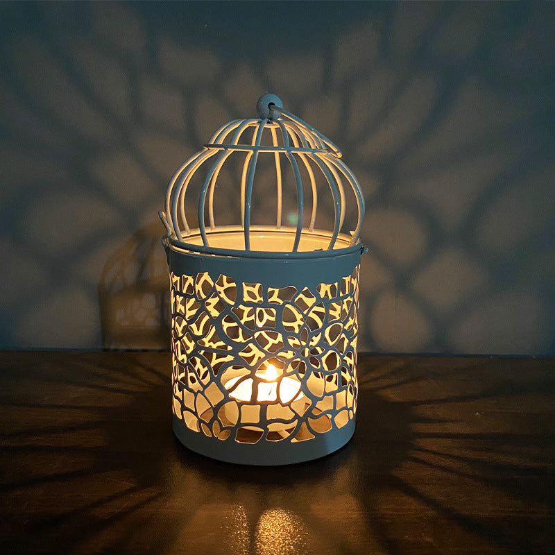 Lustre tipo gaiola em ferro forjado com suporte para vela de artesanato
