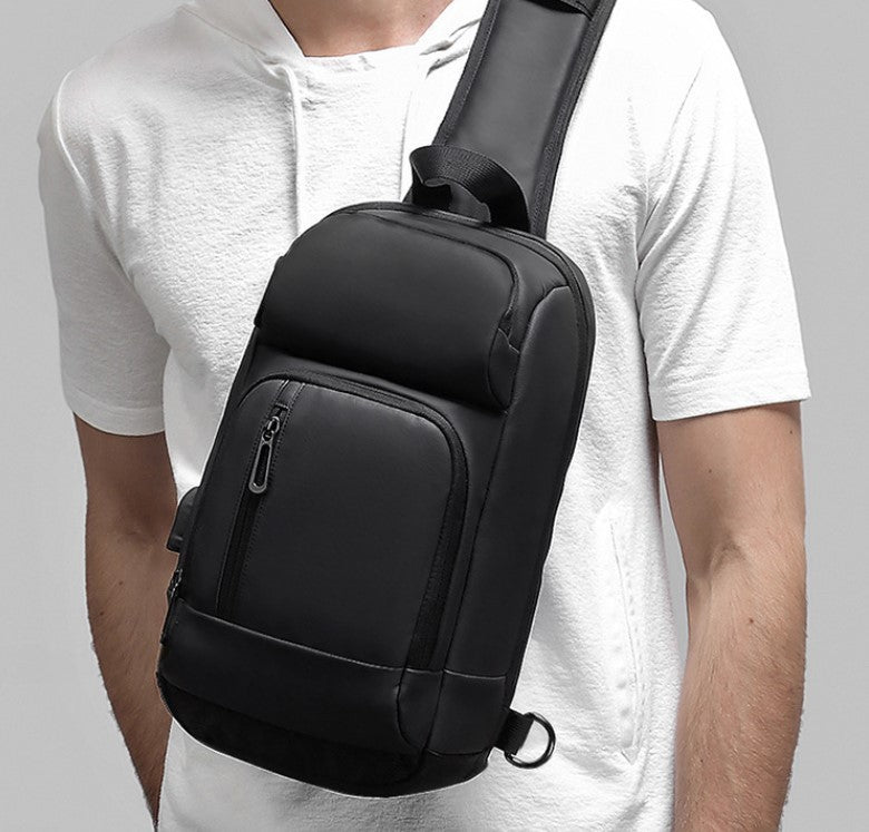 Bolsa masculina transversal de ombro, alça com massageador e costas ventiladas